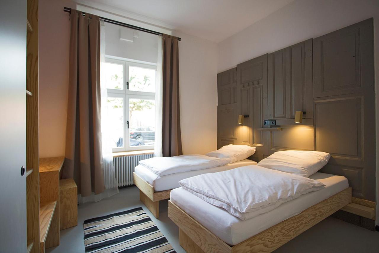 Schillinger-Berlin Am Tempelhofer Feld Aparthotel Exterior photo