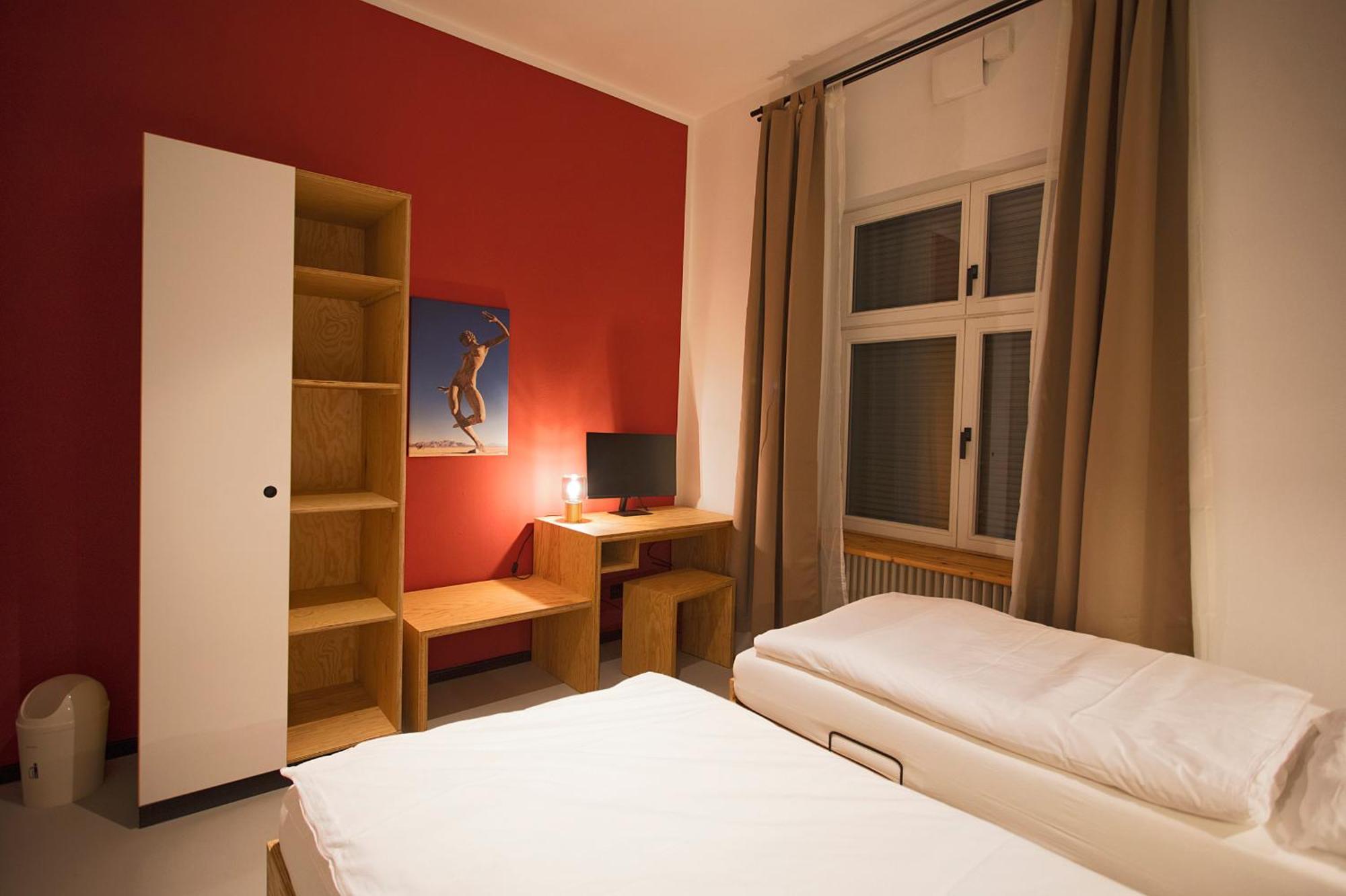 Schillinger-Berlin Am Tempelhofer Feld Aparthotel Room photo